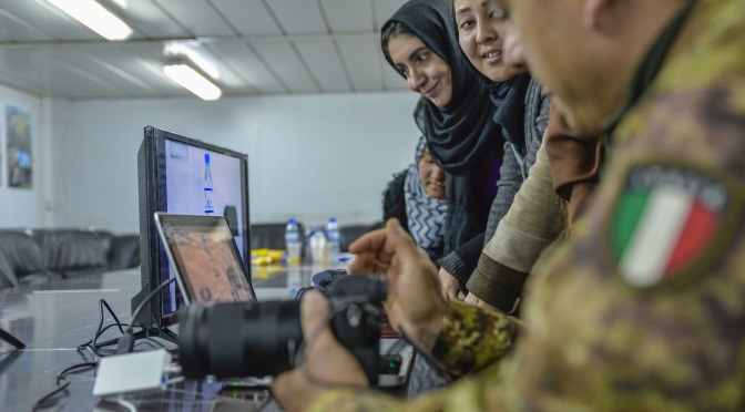 Missione Afghanistan: corso fotografia per Giornaliste